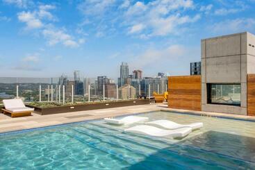 Scoot By Avantstay Brand New Condo In Austin W Amazing Amenities