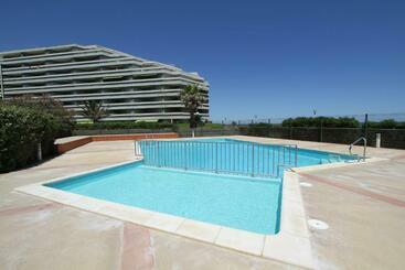 Appartement Vue Mer, Piscine Et Parking