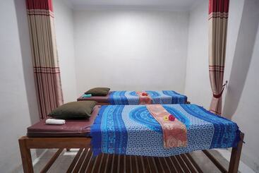 Innora Jungle Resort And Spa