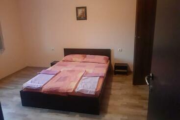 پانسیون Casa Grig