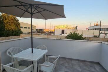 That S Amore Brindisi Beach