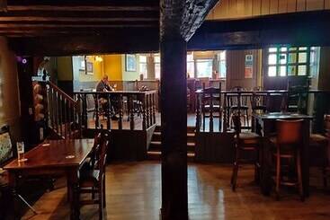 هاستل The Star Inn