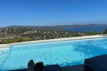 تختخواب و صبحانه Villa Cacharelle Vue Mer Piscine
