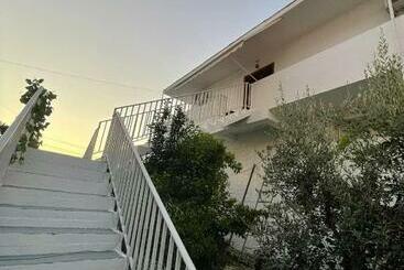 تختخواب و صبحانه Villa Oasis