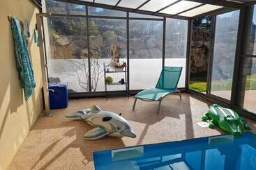 Chambres D Hôtes B&b La Bergeronnette Avec Piscine Couverte Chauffée