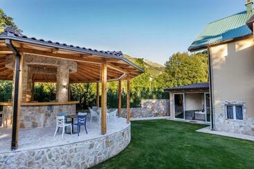 Family Spa Apartments Sunny&shiny