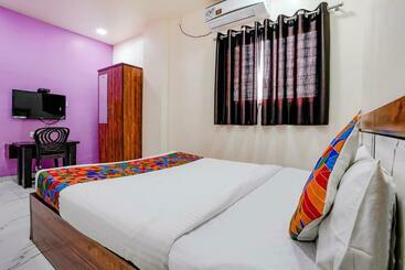 Отель Fabexpress Chaitanya Inn