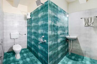 Отель Fabexpress Chaitanya Inn