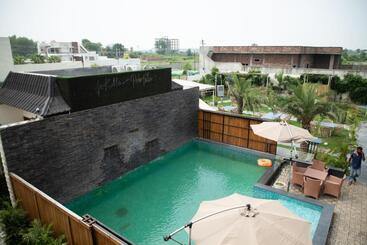هتل Palm Villas
