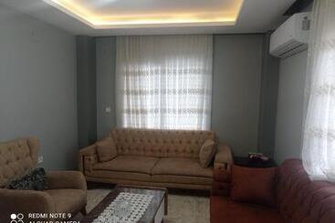 Krali̇yet Konaklari