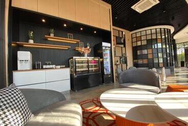 Otel Hotel Suite