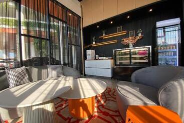 Otel Hotel Suite