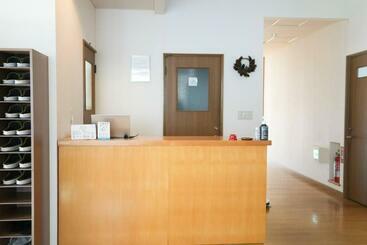 پانسیون Teshikaga Hostel Misato Economy Twin Room   Vacation Stay 98575v