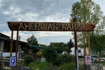 פנסיון Ranch American