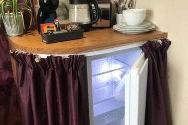 پانسیون Stunning Super King, Close To Beach, Shared Bathroom