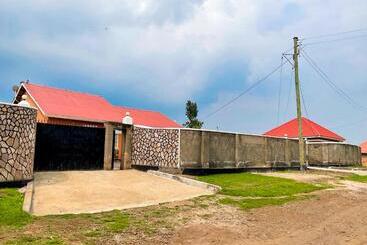 هاستل Agape House