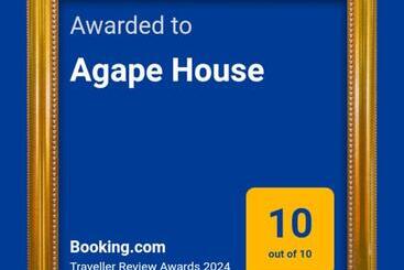 هاستل Agape House