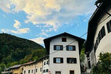 Family Home Kobarid Soca And Nadiza Apartament