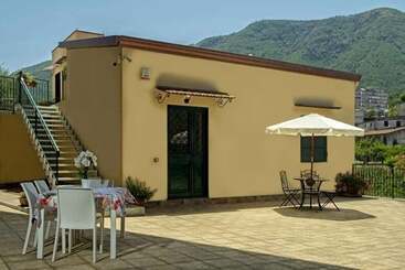 پانسیون B&b Carmelina