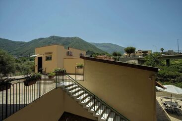 پانسیون B&b Carmelina