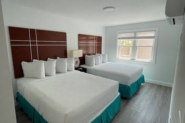 Safari Apartments