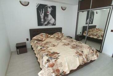Studio De Lux Montana