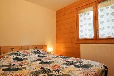 Appartement Cosy Avec Terrasse Et Parking Privé, Centre Village à 2 Pas Et Arrêt Ski Bus Proche   Fr