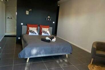 تختخواب و صبحانه Chambre Cocooning