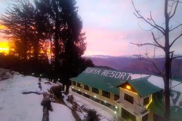هتل Surya Resort Dalhousie
