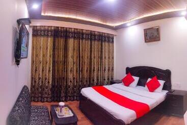 هتل Surya Resort Dalhousie