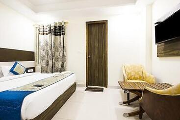 پانسیون Airway Inn   Mahipalpur Near Terminal 1