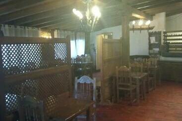 پانسیون Hostal Sabor Fusion