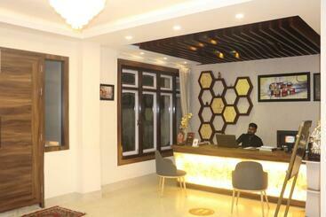 هتل The Imperial & Spa