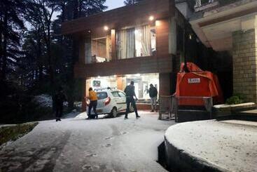 تختخواب و صبحانه Rana S House Mcleodganj