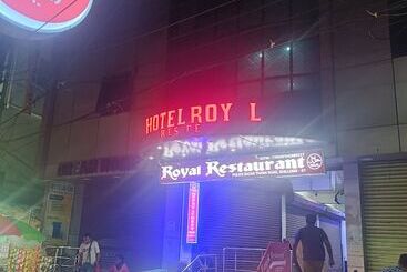 تختخواب و صبحانه Royal Residency