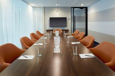هتل Courtyard By Marriott Montreal Midtown