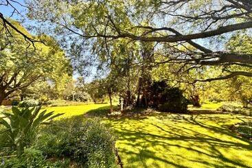 Otel Farm Stay At Rosemary Cottage On Haldon Estate