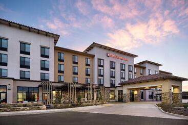هتل Hilton Garden Inn Visalia, Ca
