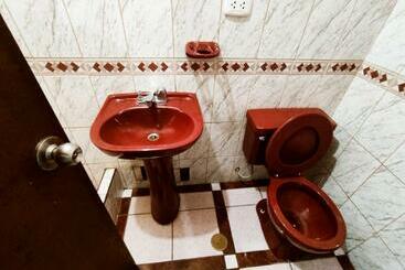 هتل Hostal Muchik