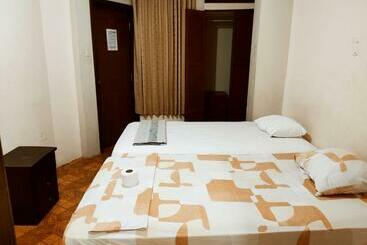 هتل Hostal Muchik