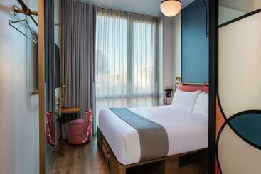 هتل Moxy Nyc Lower East Side