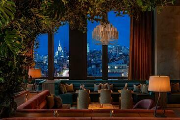 هتل Moxy Nyc Lower East Side
