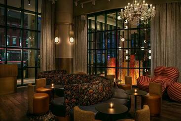 هتل Moxy Nyc Lower East Side