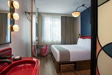 هتل Moxy Nyc Lower East Side