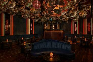 هتل Moxy Nyc Lower East Side