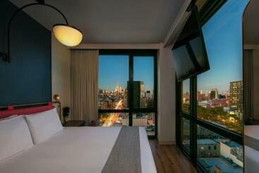 هتل Moxy Nyc Lower East Side