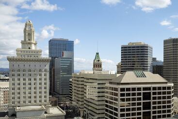 هتل Residence Inn By Marriott Oakland Downtown