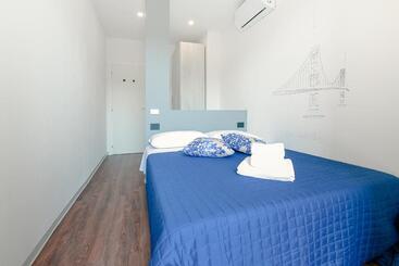 پانسیون Alle Porte Del Centro Guest House Reggio Emilia Ingresso Centro Storico Parcheggio Gratuito