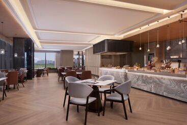 Tianjin Marriott Hotel National Convention And Exhibition Center