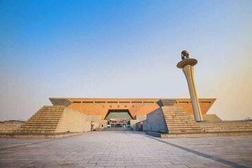 هتل Luoyang Christian S